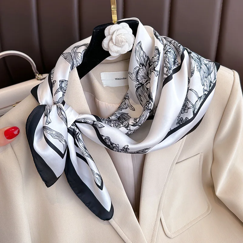 70*70cm sciarpa quadrata di se - Scarf Silk Square recensione e prezzo